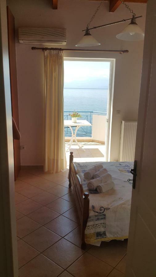 Ferienwohnung Schinas Apts. Tolofón Exterior foto